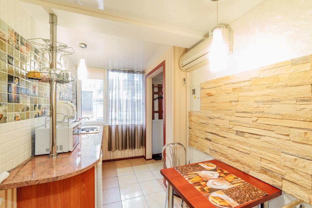 Studio On Grecheskaya Apartment Odessa Ngoại thất bức ảnh